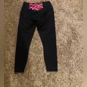 Woman’s size L power hold Fabletics leggings, NO smoke/pets/smells